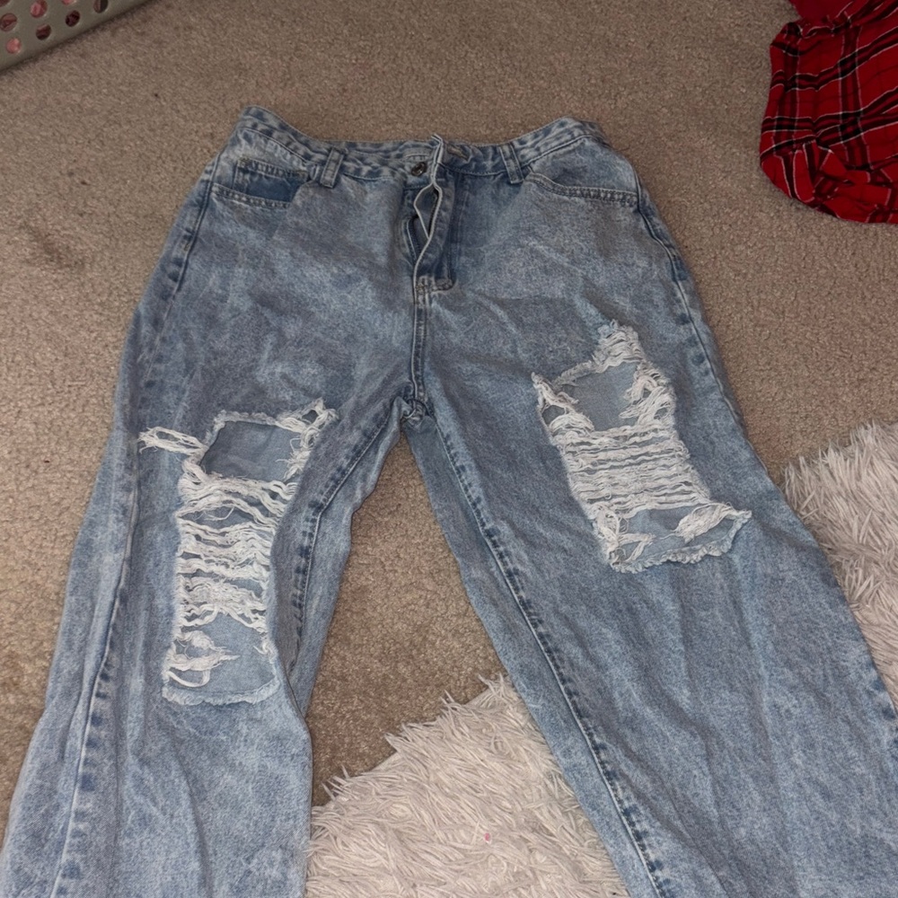SHEIN Light Blue Distressed Boyfriend Jeans